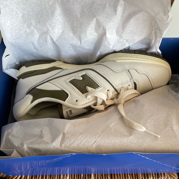 Aime Leon Dore New Balance 550 “Olive” - Picture 3 of 8